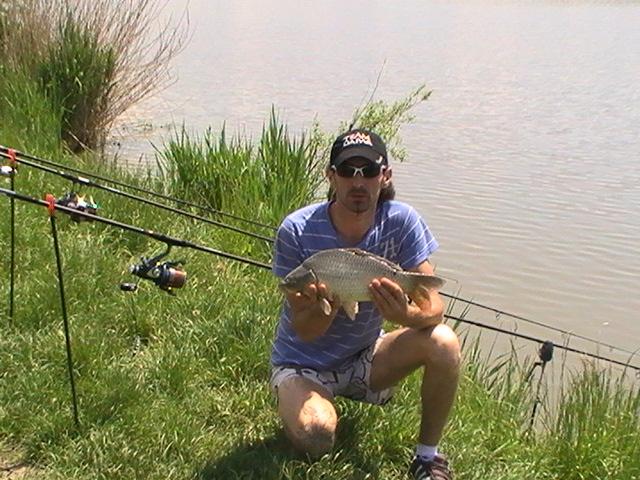 iarasi la pescuit - pic5354.JPG